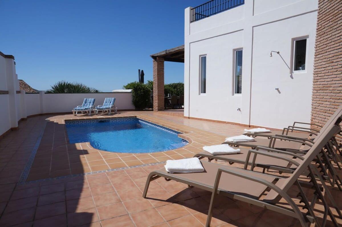 Villa Oasis *