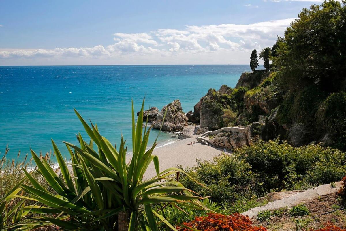 Oasis Nerja