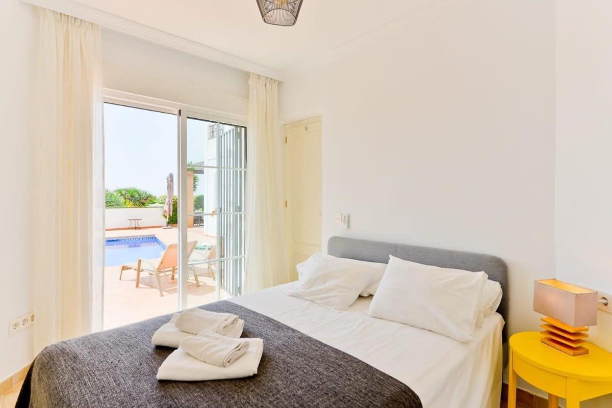 Oasis Villa Nerja