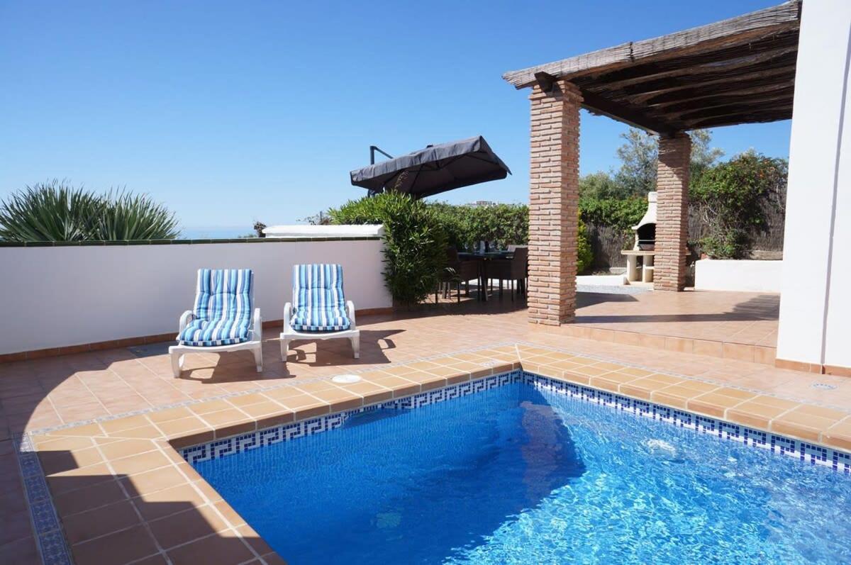 Oasis Villa Nerja